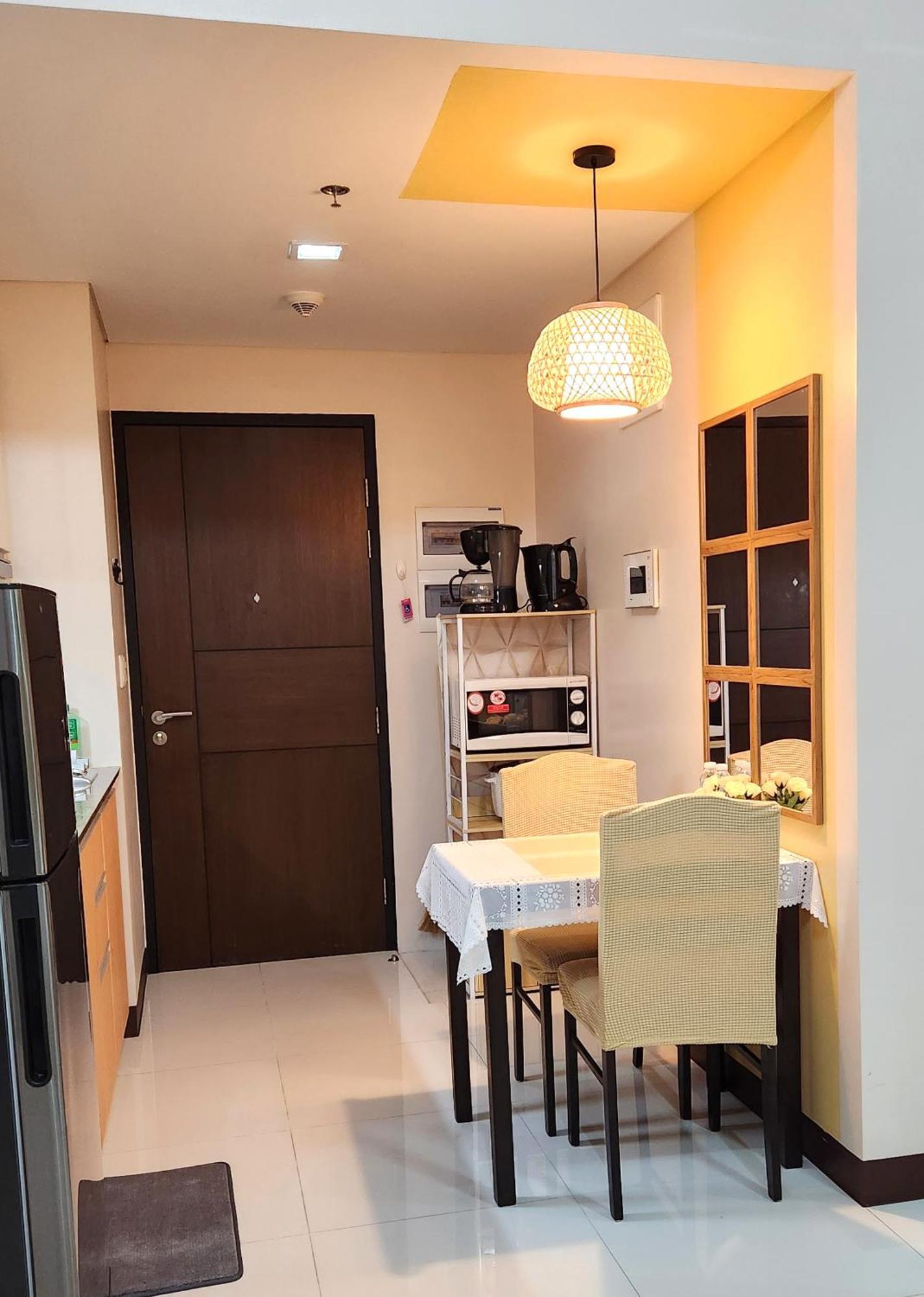 House Of B&Y At 101 Newport Across Naia T3 Apartment มะนิลา ภายนอก รูปภาพ